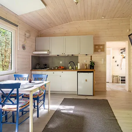 Sosnowy Raj Nad Rzeka Wkra Vakantiehuis *