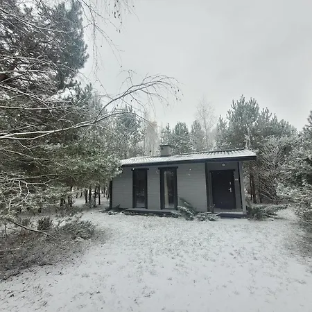 Sosnowy Raj Nad Rzeka Wkra 펜션
